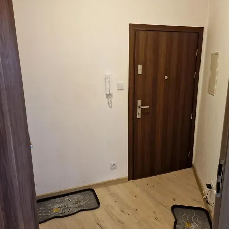 公寓 Noclegi Lesna Leśna