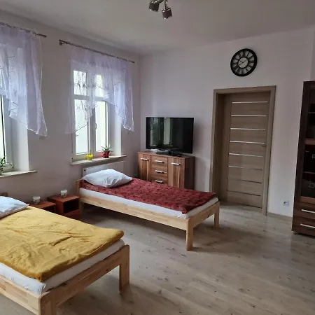 Noclegi Lesna * Leśna