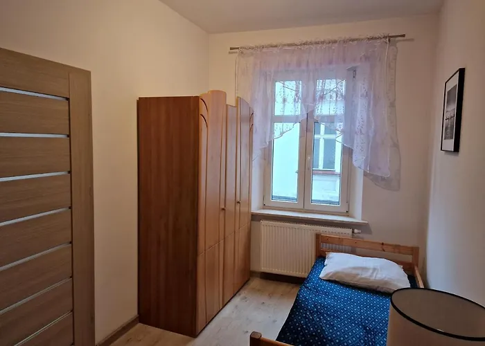 Noclegi Lesna Лесьна