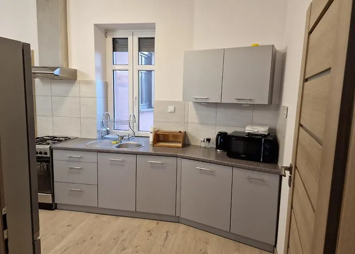 Noclegi Lesna Апартаменты Лесьна